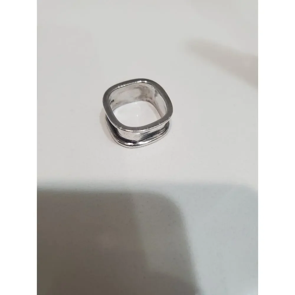 Sterling Silver 925 Ring Size 6.5